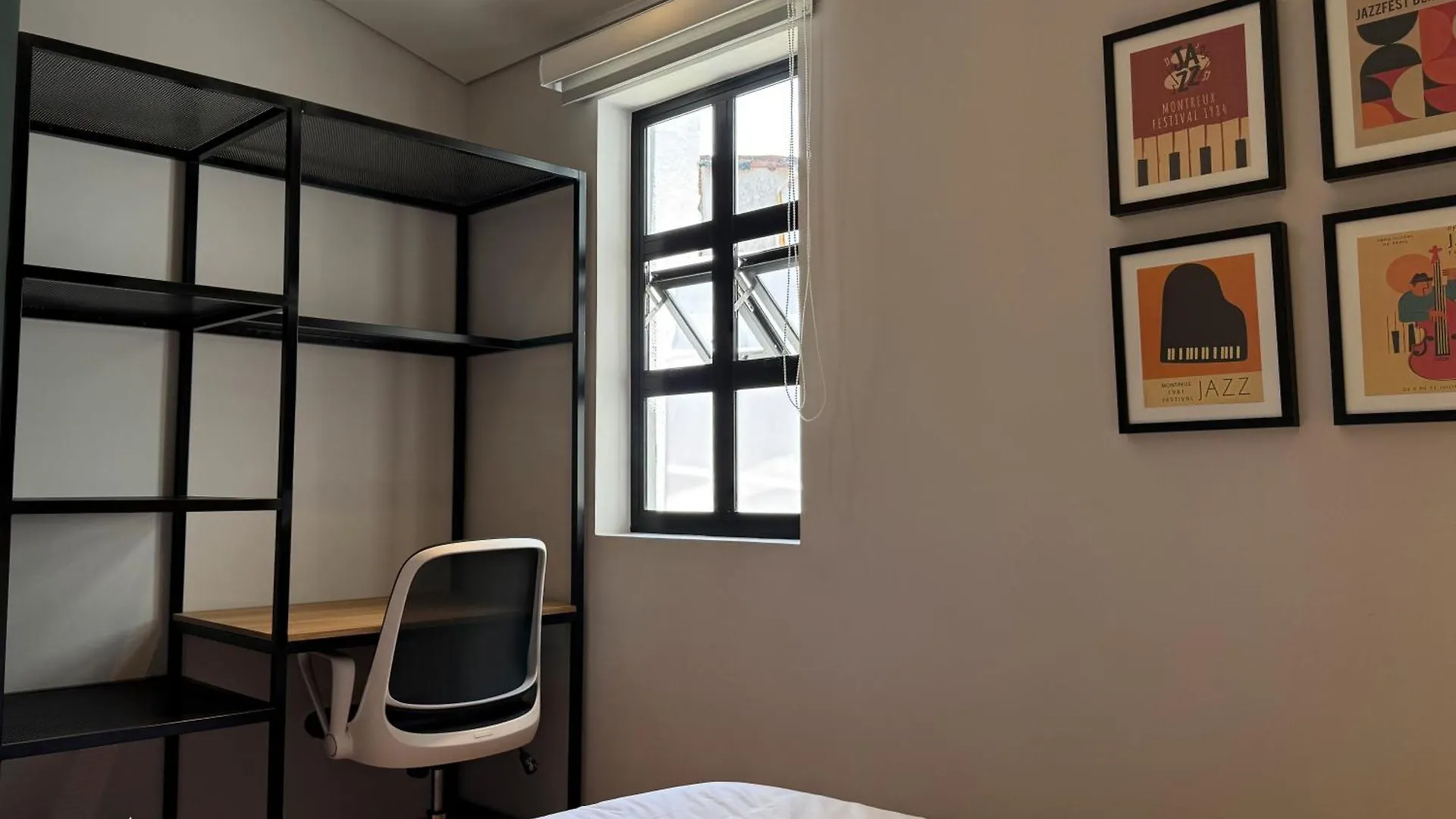 Ecohousing Hotel Medellin Guest house