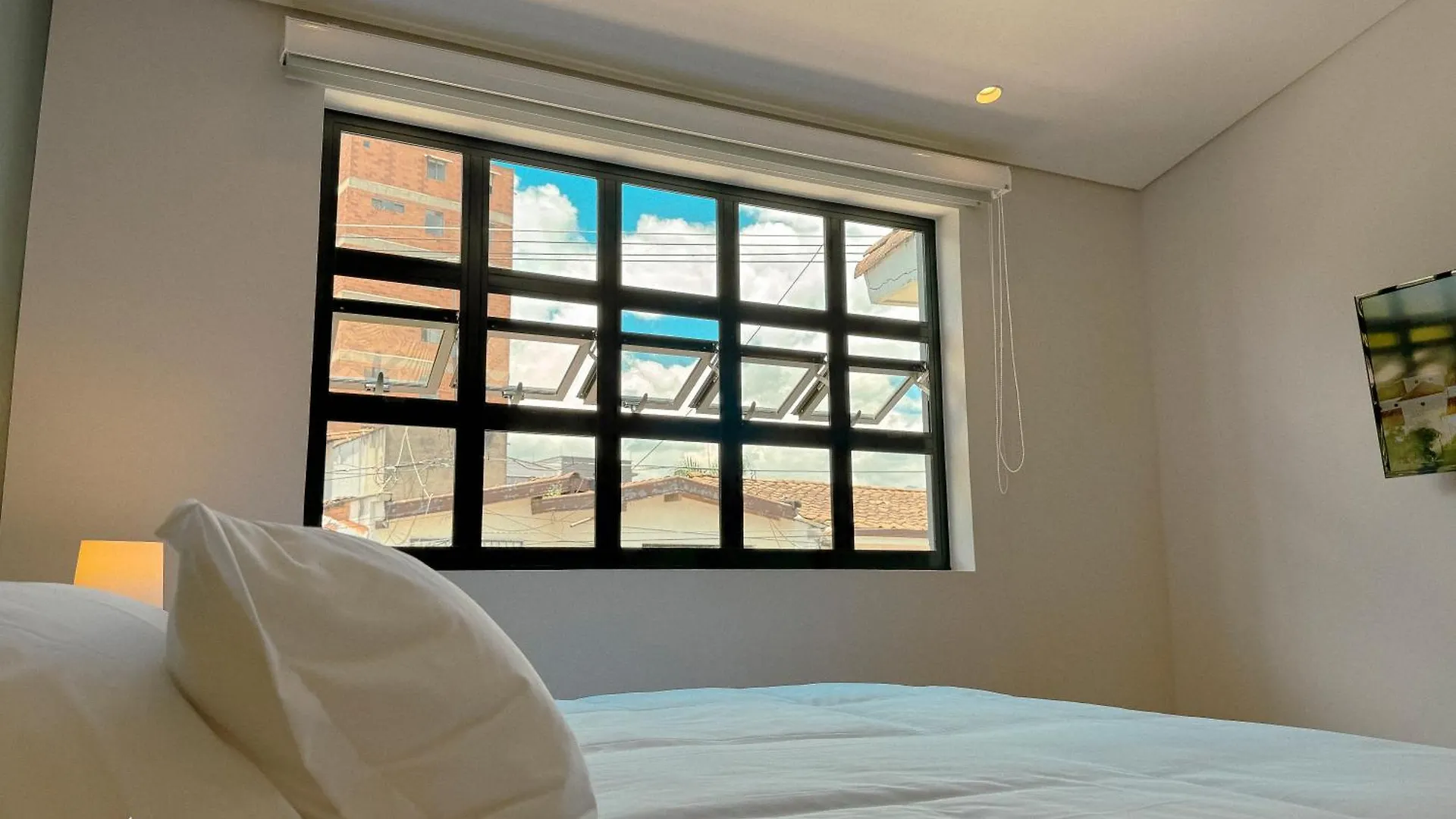 Hotel Ecohousing Medellín 0*,